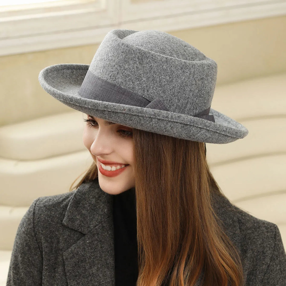 Chapeau fedora en feutre à bord roulé pour femme – vue 1