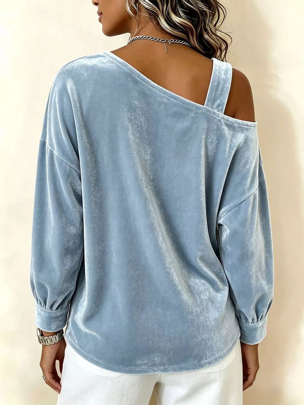 Chemisier en velours à col asymétrique et boucle pour femme – vue 3