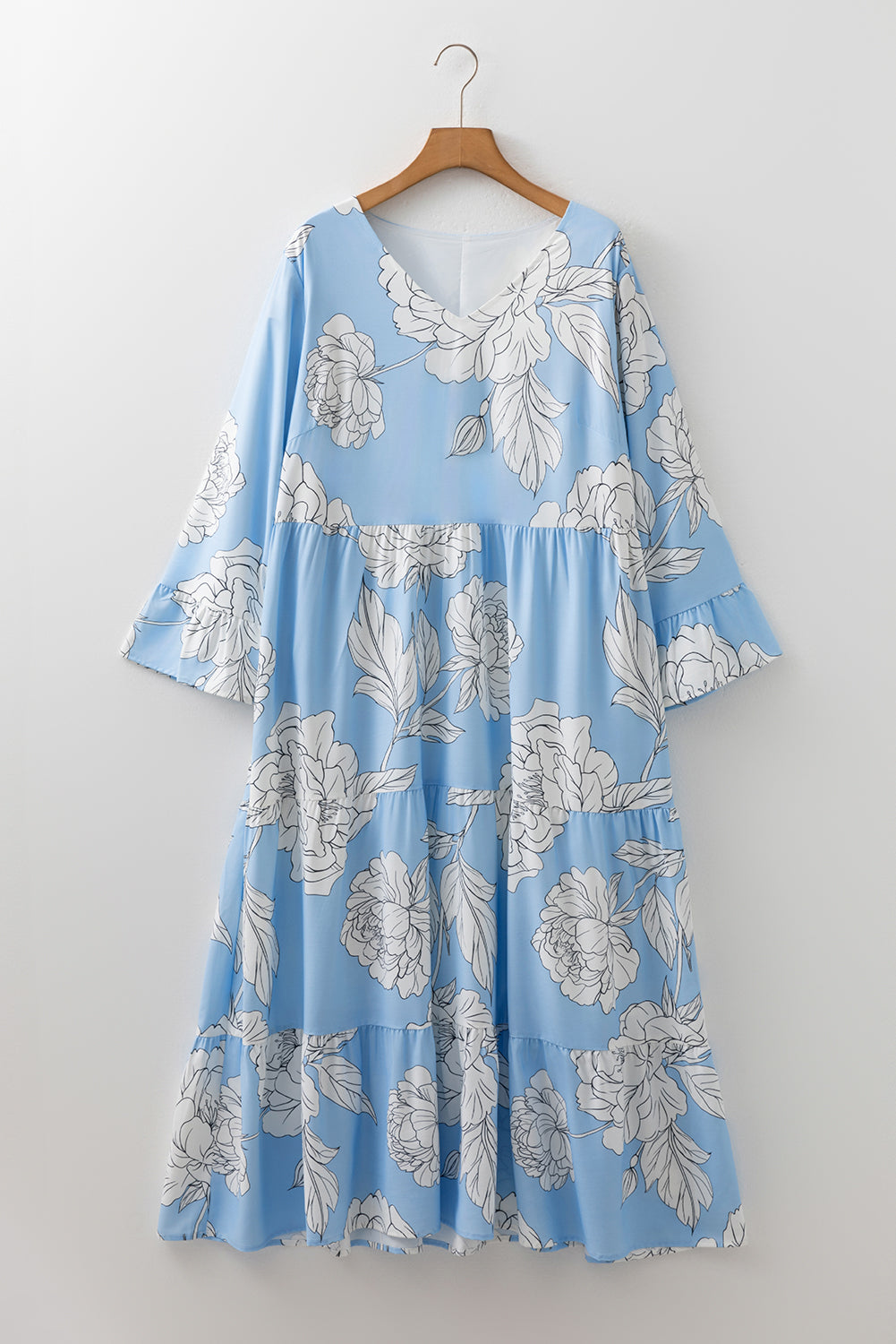 Robe longue bleu clair à imprimé floral, col en V, manches évasées, jupe à volants