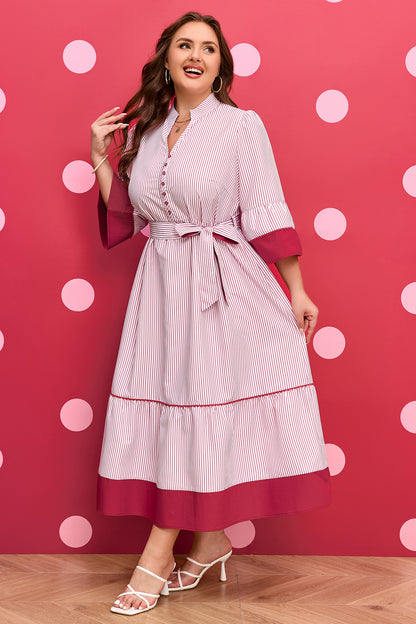 Robe maxi rayée, ceinture nouée, volants et col boutonné, manches trois-quarts