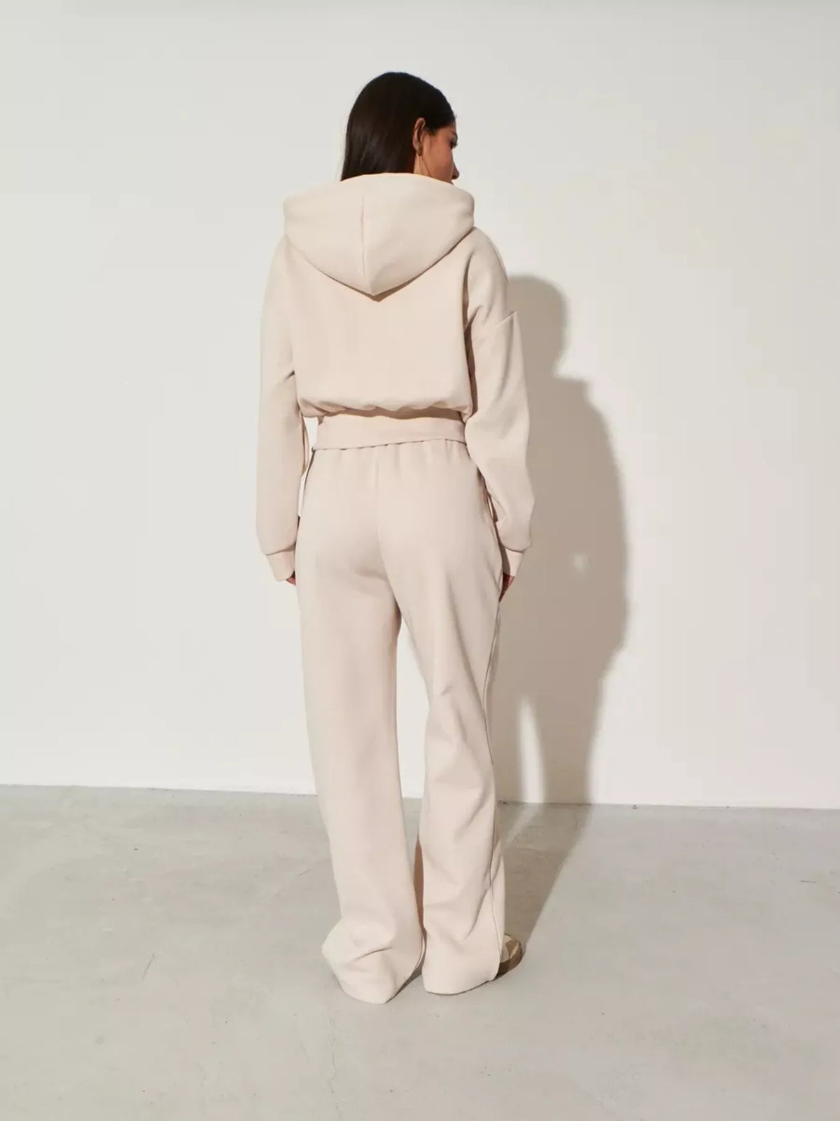 Ensemble femme sweat zippé à capuche et pantalon large – vue 7