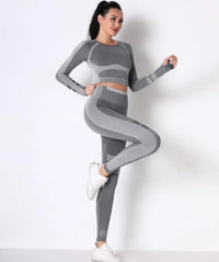 Ensemble yoga sans couture gris foncé : haut court manches longues et legging taille haute