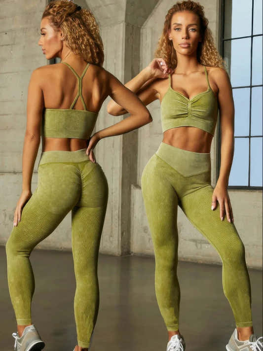 Ensemble yoga vert olive : brassière dos nu à lanières et legging taille haute