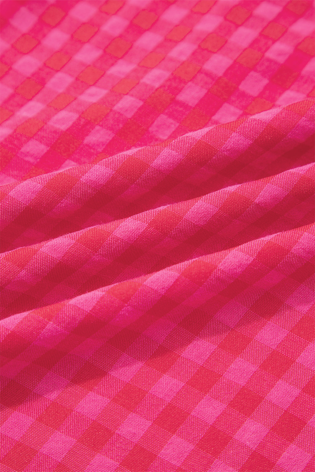 Tissu de robe longue à carreaux rouge et rose, motif quadrillé