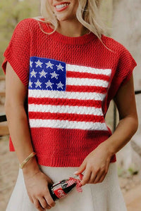 Haut en maille rouge à manches courtes, motif drapeau bleu et blanc