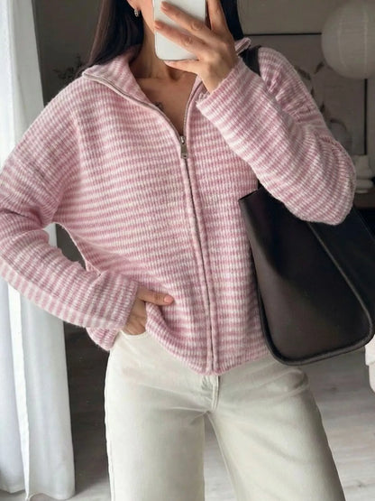 Gilet zippé femme rayé en maille – vue 14