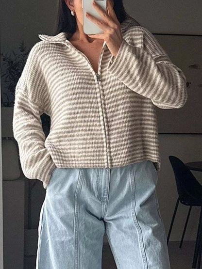 Gilet zippé femme rayé en maille – vue 2