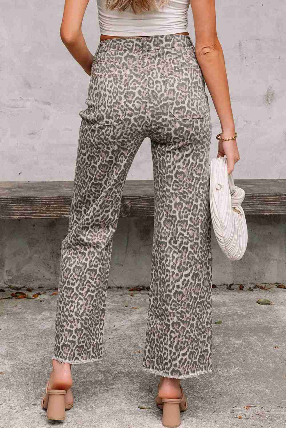 Jean taille haute femme motif léopard marron, jambes larges, coupe droite