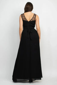 Robe maxi noire sans manches, dos en dentelle et nœud à la taille