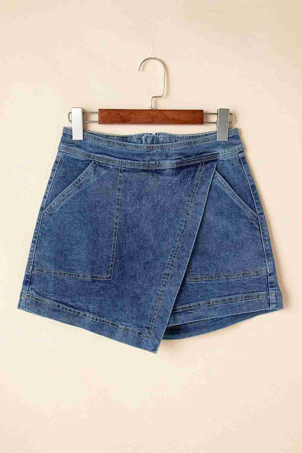 Jupe-short en jean bleu effet enroulé 2-en-1, coupe portefeuille, taille mi-haute