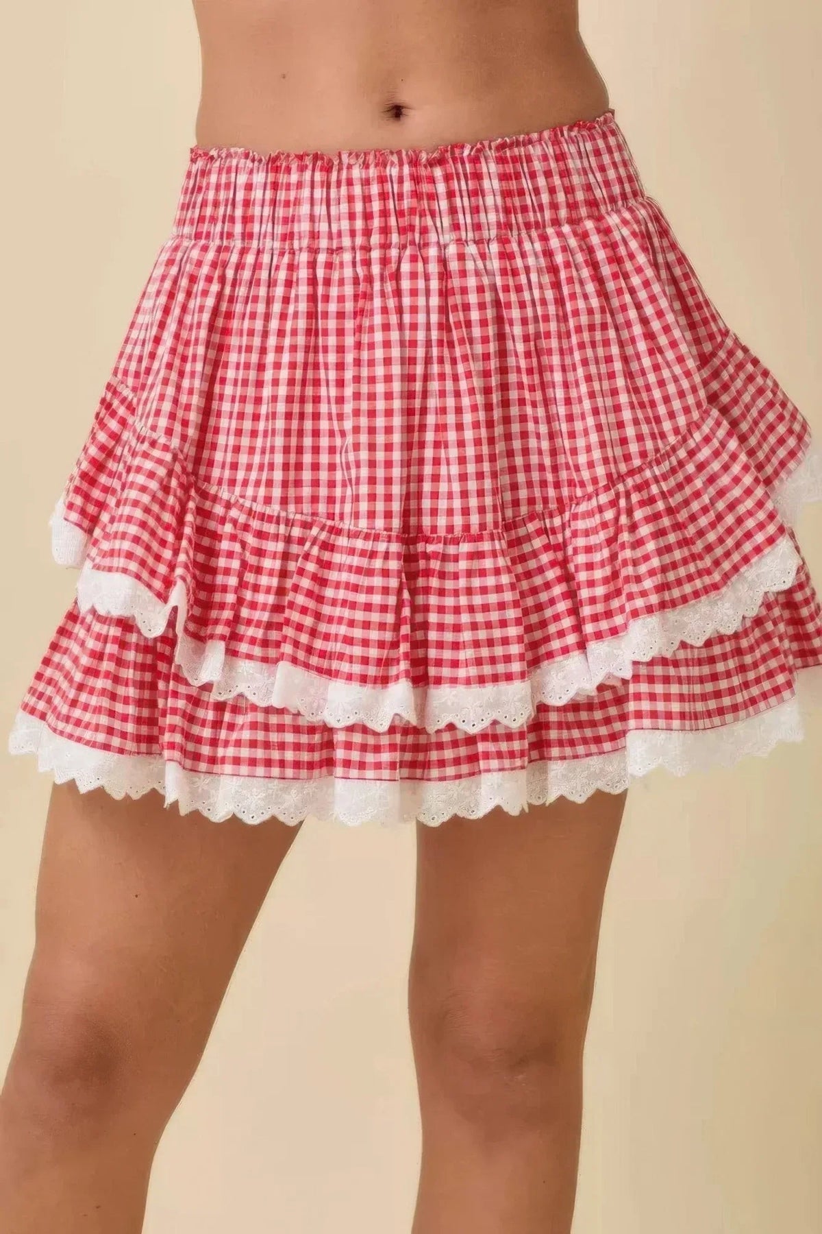 Jupe-short vichy rouge et blanc à volants, taille élastique, bord dentelle