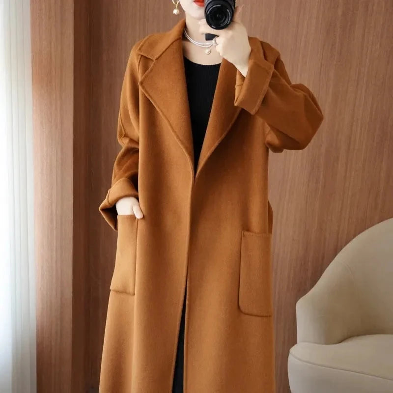 Manteau long femme en laine double face avec ceinture – vue 13