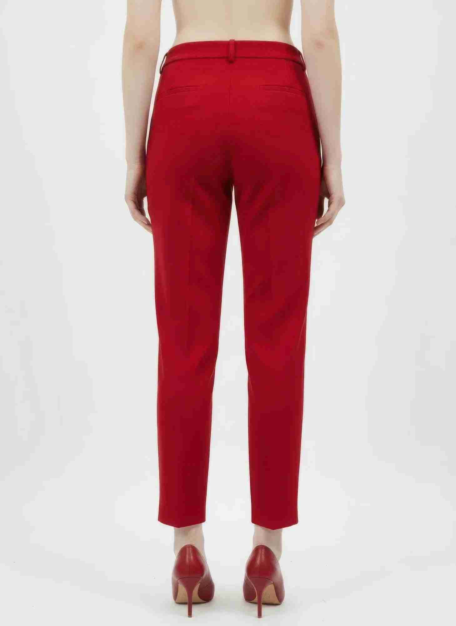 Pantalon slim femme rouge foncé longueur cheville, couture au dos