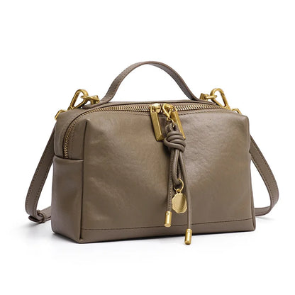 Petit sac carré en cuir de vachette à bandoulière pour femme – vue 5