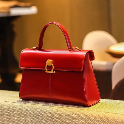 Petit sac carré rouge rigide pour femme – vue 1