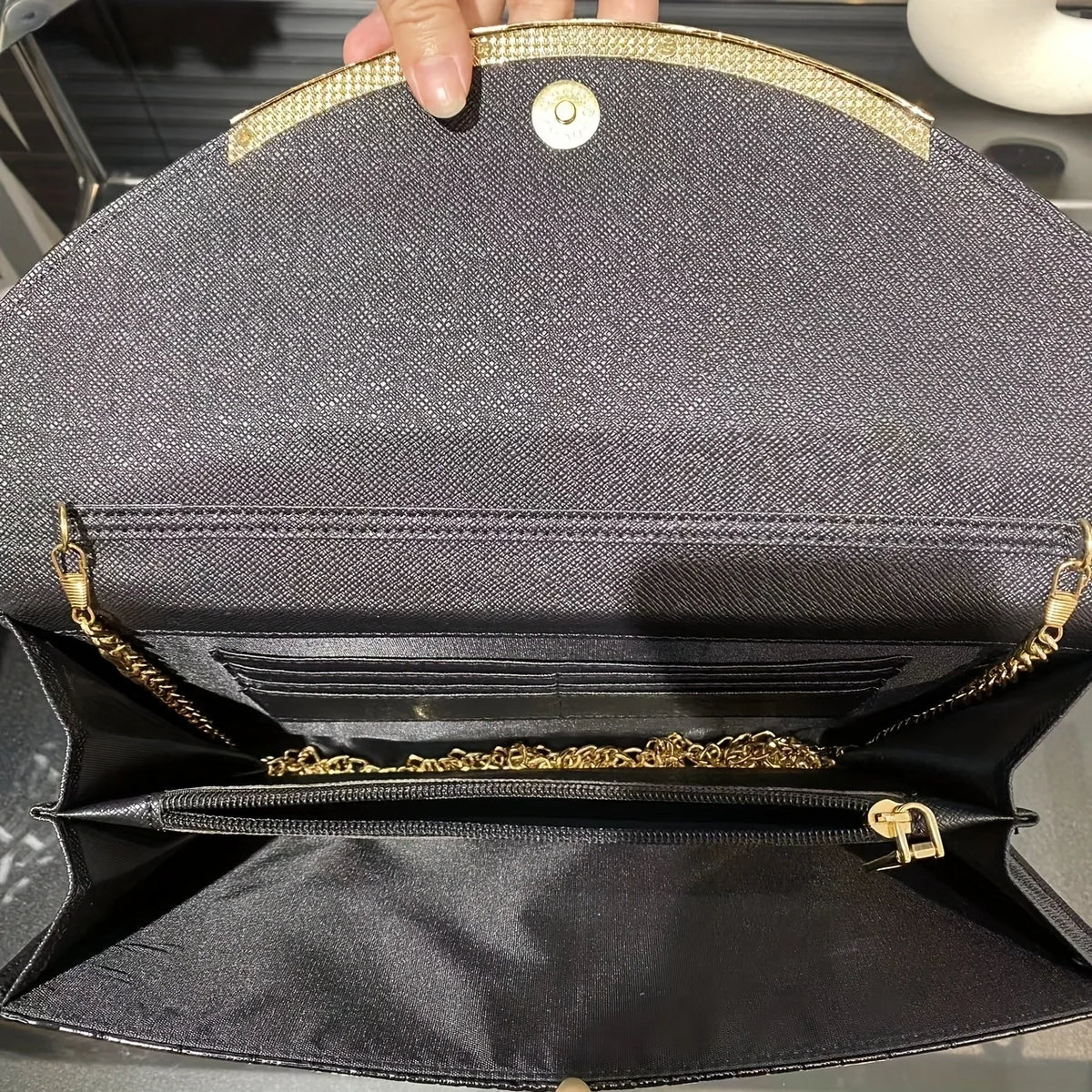 Pochette à chaîne en cuir verni grande capacité pour femme – vue 6