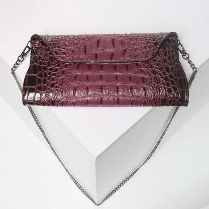 Pochette enveloppe motif crocodile en cuir pour femme – vue 7