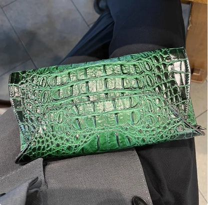 Pochette enveloppe motif crocodile en cuir pour femme – vue 8