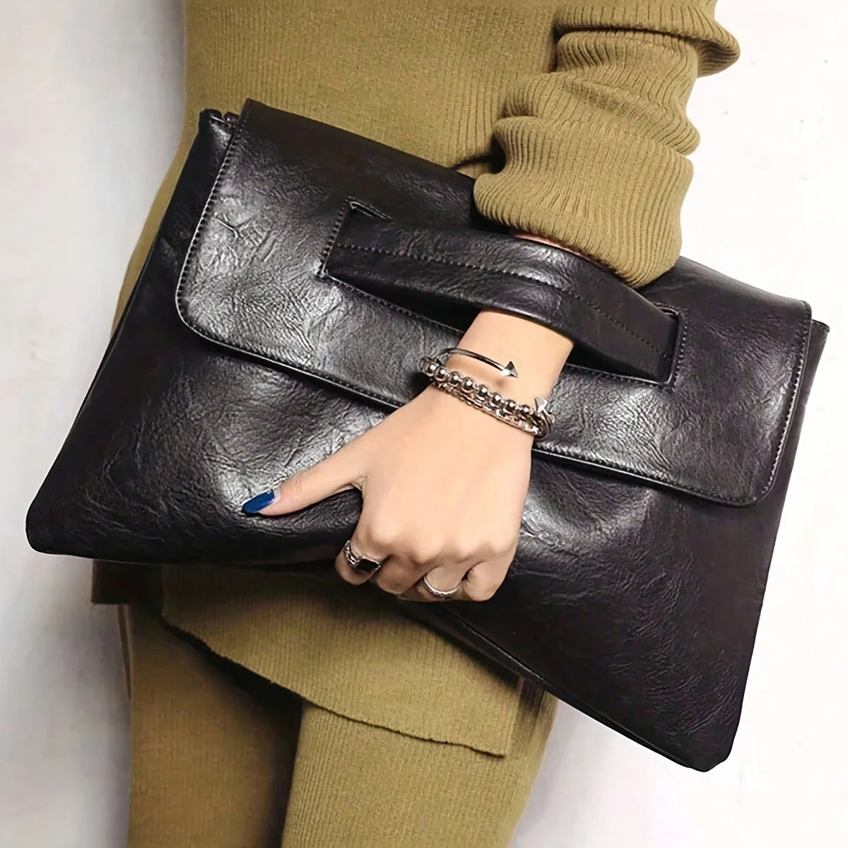 Pochette de soirée enveloppe vintage en faux cuir pour femme – vue 1