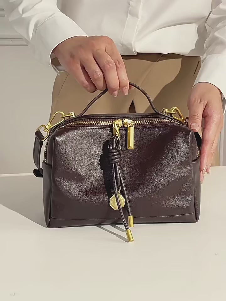 Petit sac carré en cuir de vachette femme, bandoulière