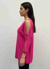 Pull femme rose fuchsia à col bateau, manches 3/4, détails œillets sur l’épaule
