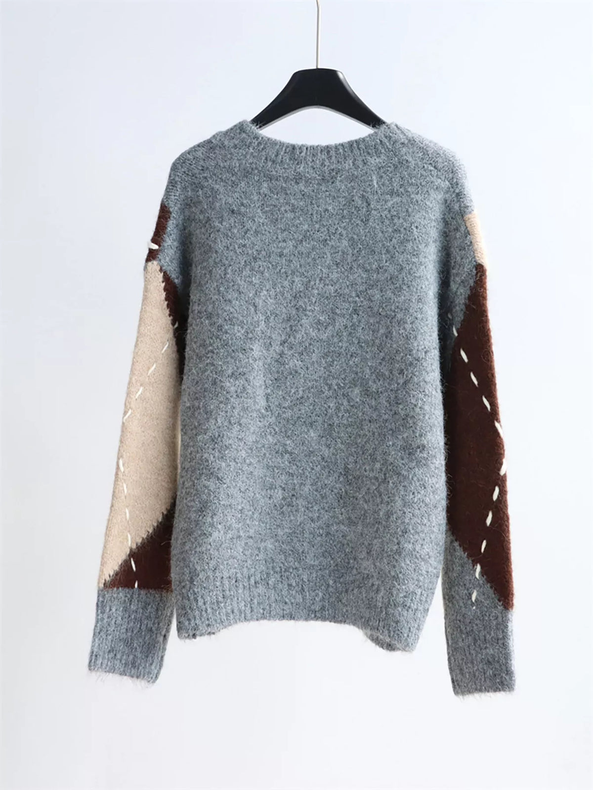 Pull femme ample à col en V et motif losanges – vue 13