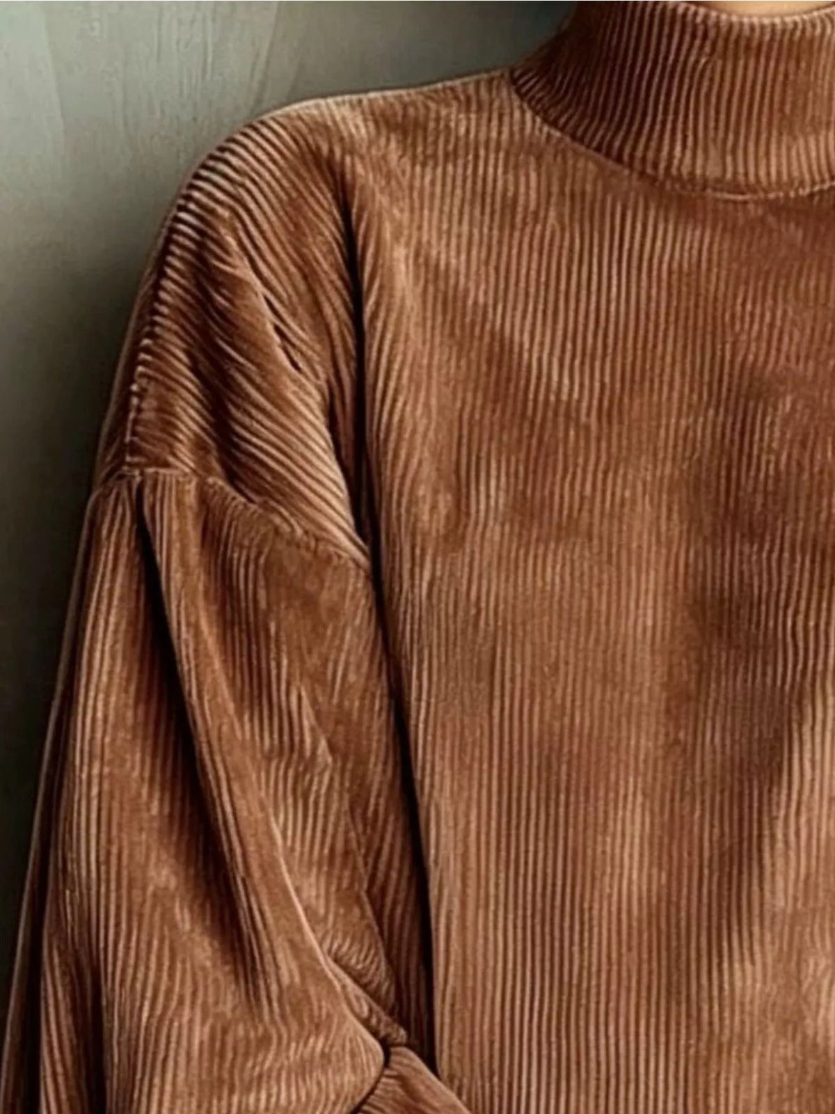 Robe courte en velours côtelé à col montant et manches lanterne pour femme – vue 8