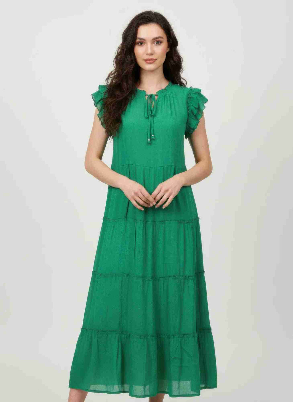 Robe verte mi-longue à volants, manches courtes, encolure en V, doublée