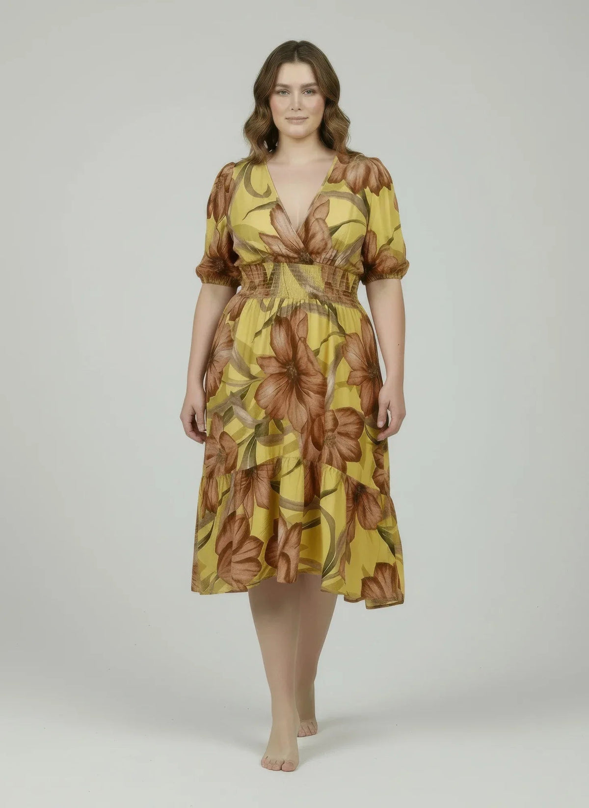 Robe jaune à fleurs, col en V, manches bouffantes, taille élastique