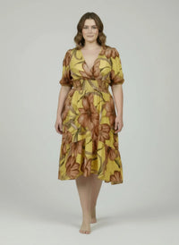 Robe jaune à fleurs, col en V, manches bouffantes, taille élastique