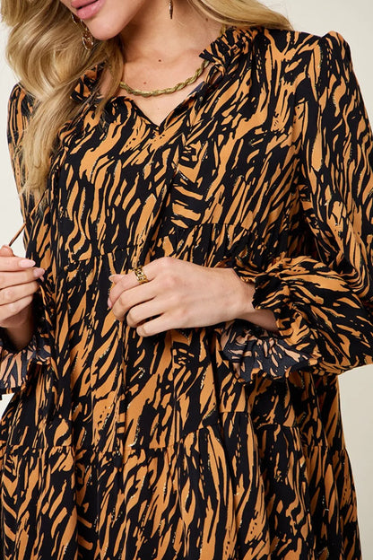 Robe grande taille à volants et manches longues caramel pour femme – vue 7