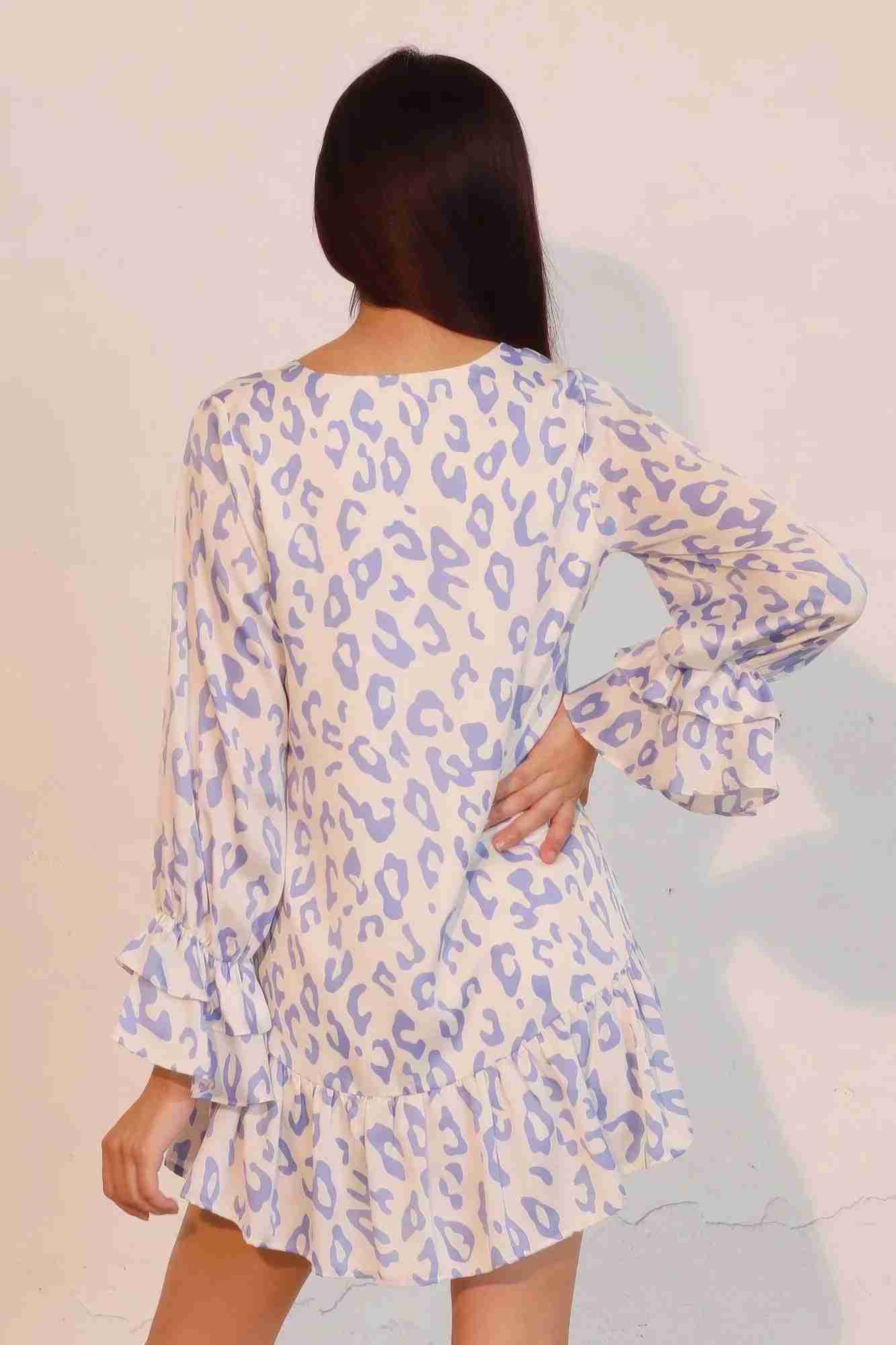 Robe Léopard Manches Longues Poignets Volantés by CCWHOLESALECLOTHING