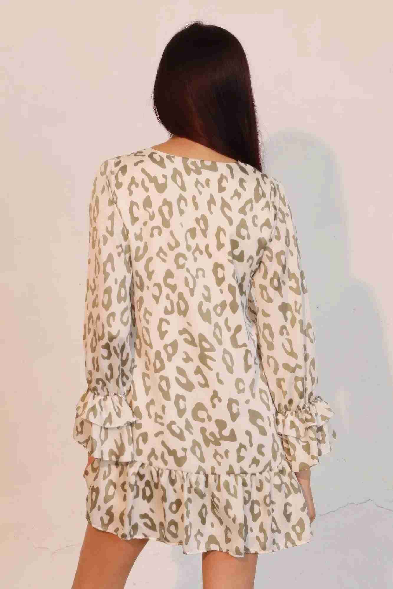 Robe Léopard Manches Longues Poignets Volantés by CCWHOLESALECLOTHING