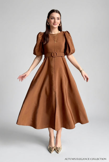Robe midi ceinturée beige à manches bouffantes pour femme – vue 1