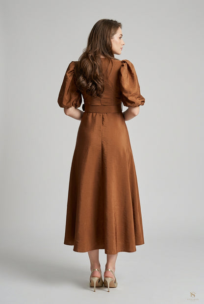 Robe midi ceinturée beige à manches bouffantes pour femme – vue 2
