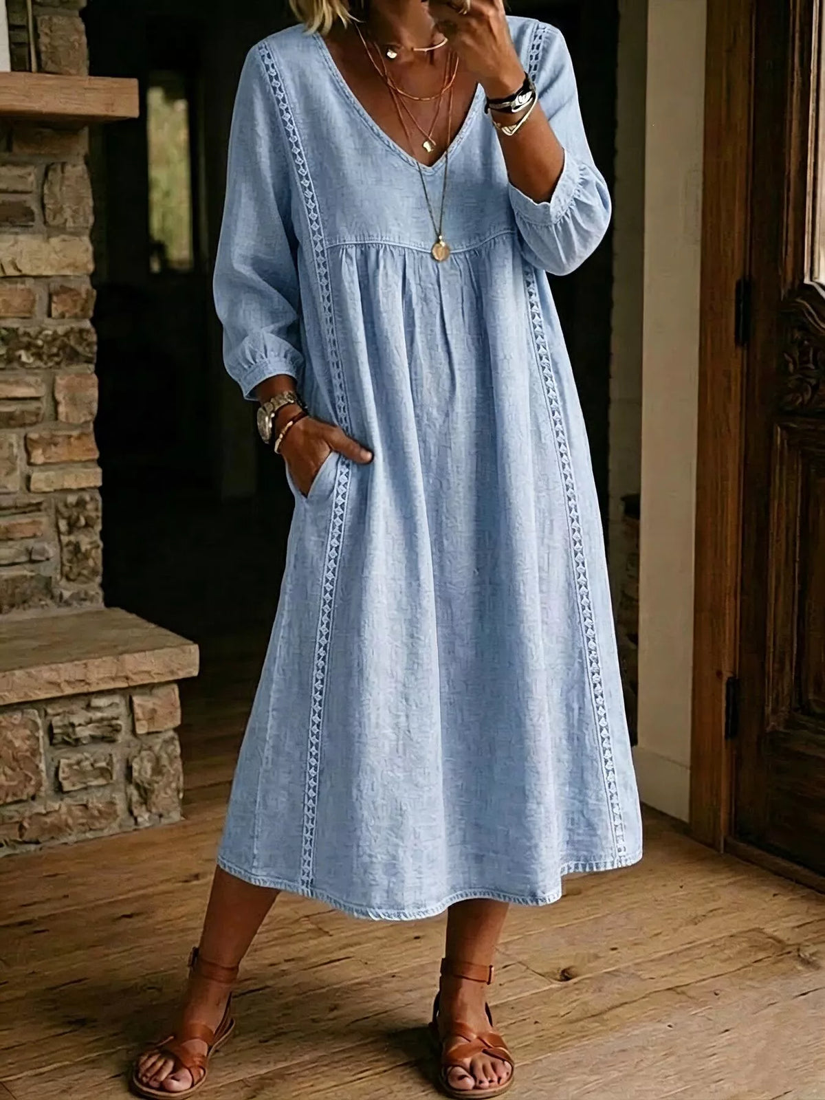 Robe midi en dentelle à manches longues et poches pour femme – vue 1