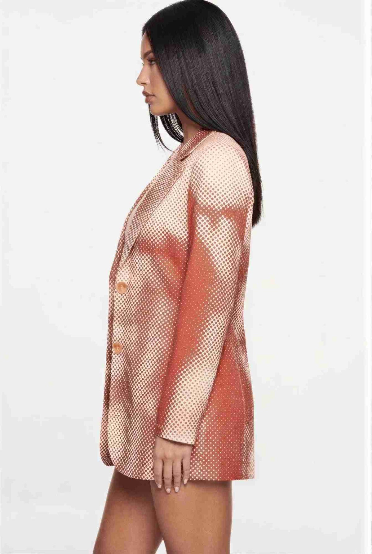 Robe mini blazer rouge à col cranté, manches longues, imprimé à pois, vue de côté