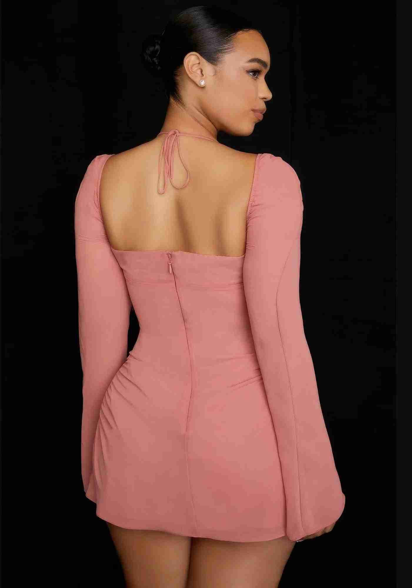Robe Mini Halter Manches Évasées Découpées by CCWHOLESALECLOTHING