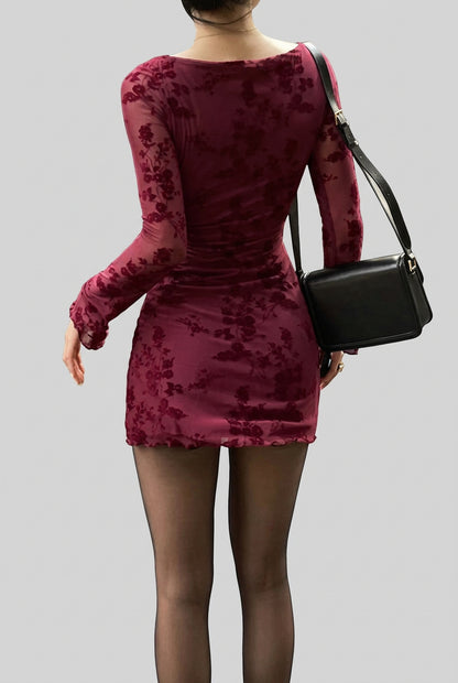 Robe moulante courte bordeaux à manches longues en maille filet pour femme – vue 6