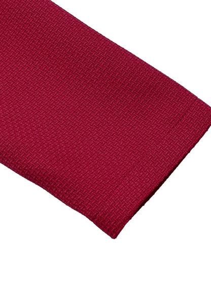 Robe moulante rouge à col V, liséré de perles et nœud – vue 9