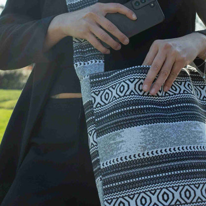Sac Cabas Jacquard Femme Élégant – Nomad Carryall Urban Oléna-Fashion