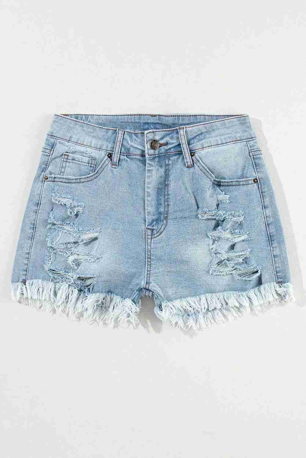 Short en jean bleu clair taille haute déchiré devant, bords effilochés, ceinture boutonnée