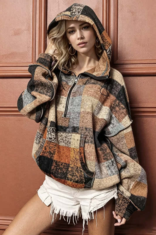 Sweat à capuche femme demi-zip en polaire à coutures apparentes – vue 1