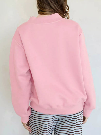Sweat col montant ample rose pour femme – vue de dos