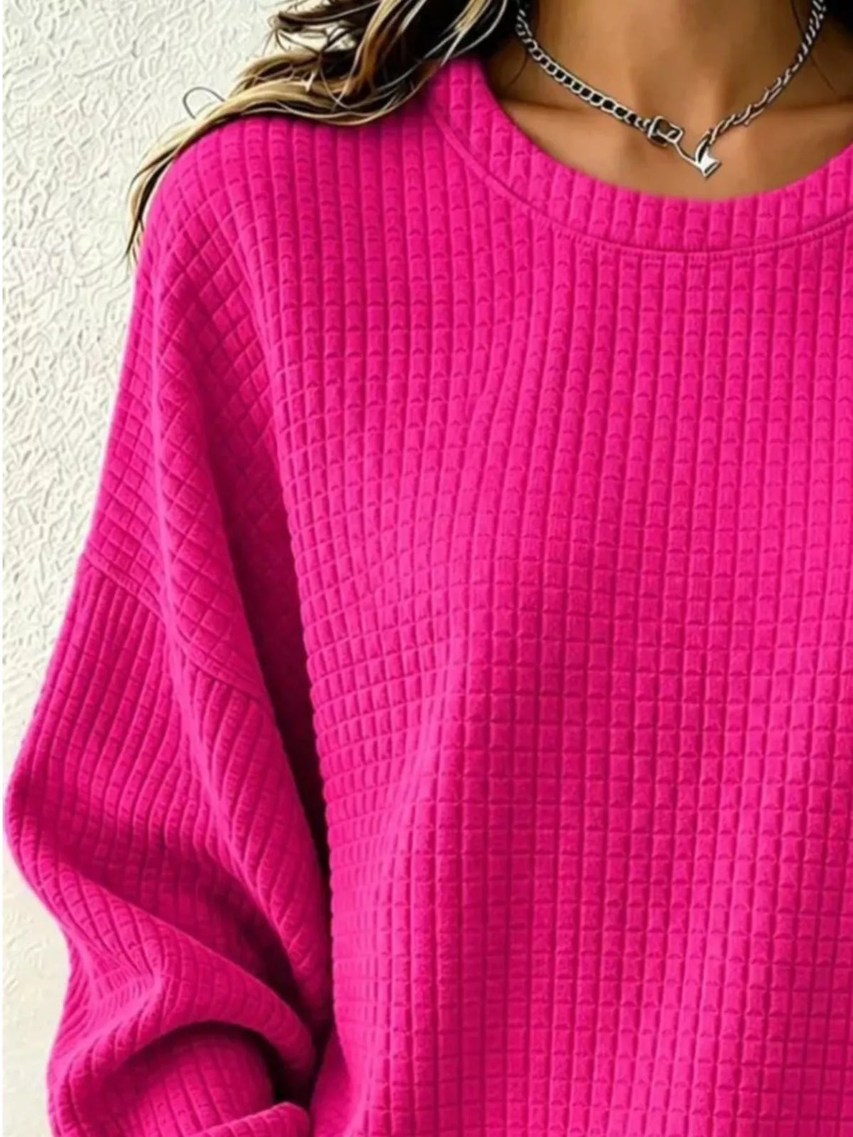 Sweat femme grande taille à col rond en maille gaufrée – vue 10