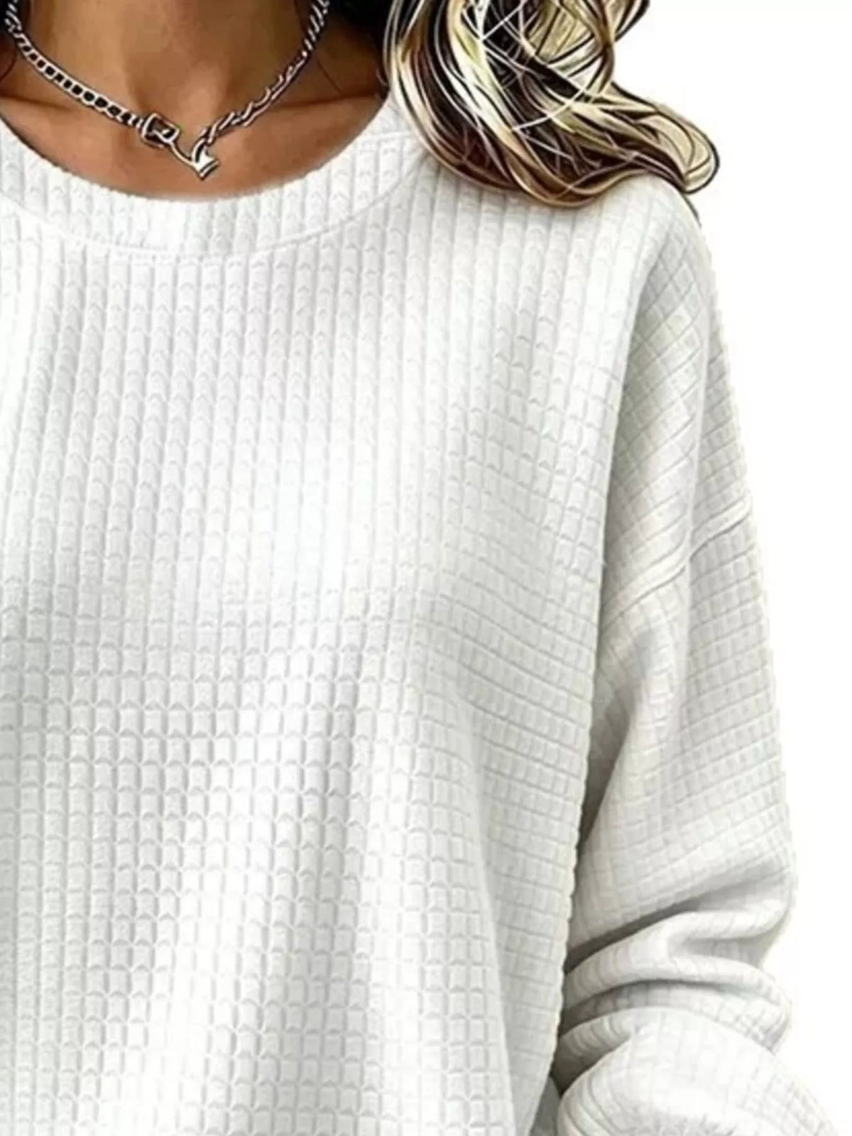 Sweat femme grande taille à col rond en maille gaufrée – vue 7