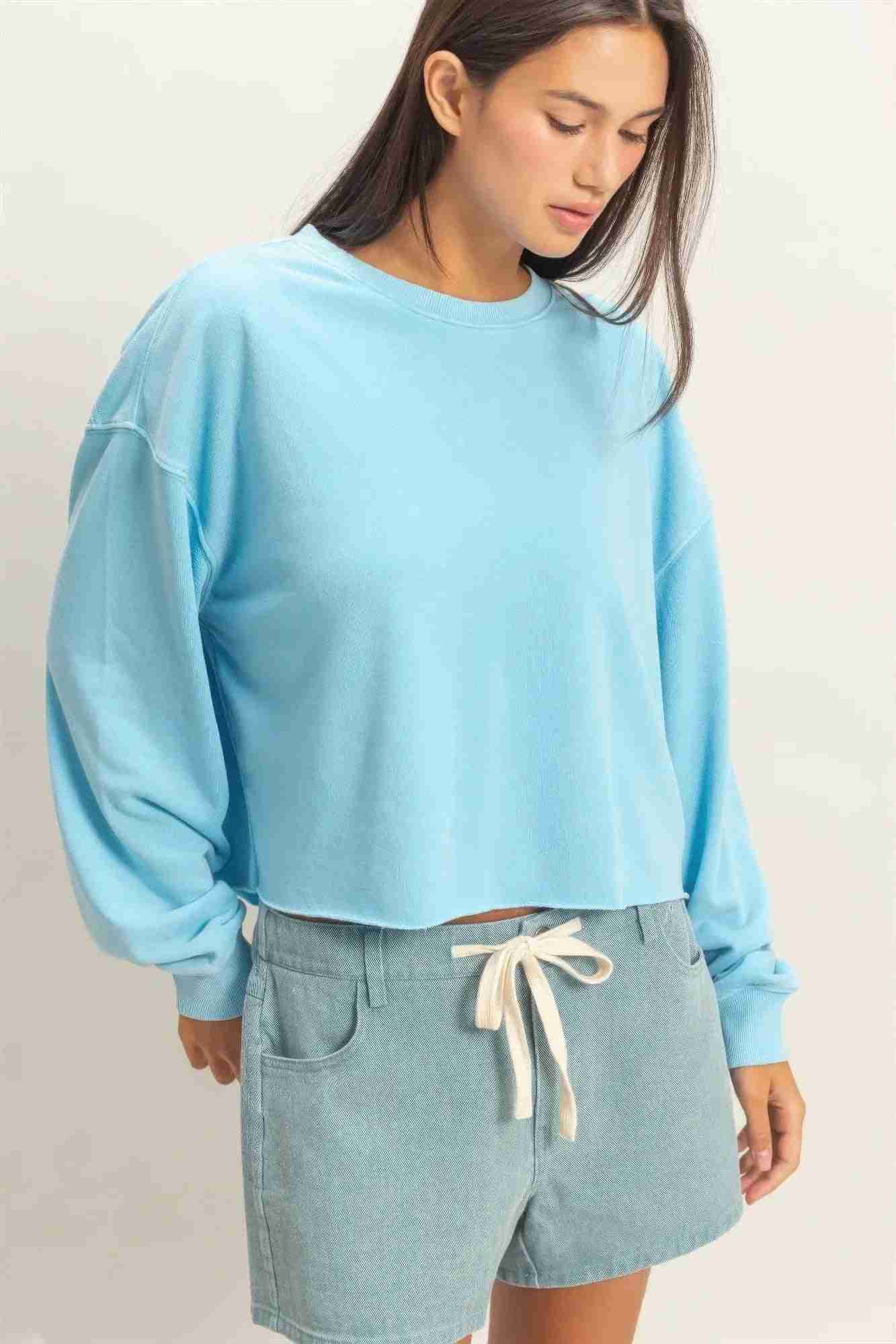 Sweatshirt Cropé Femme Mineral Wash - Coton Vintage Délavé by CCWHOLESALECLOTHING