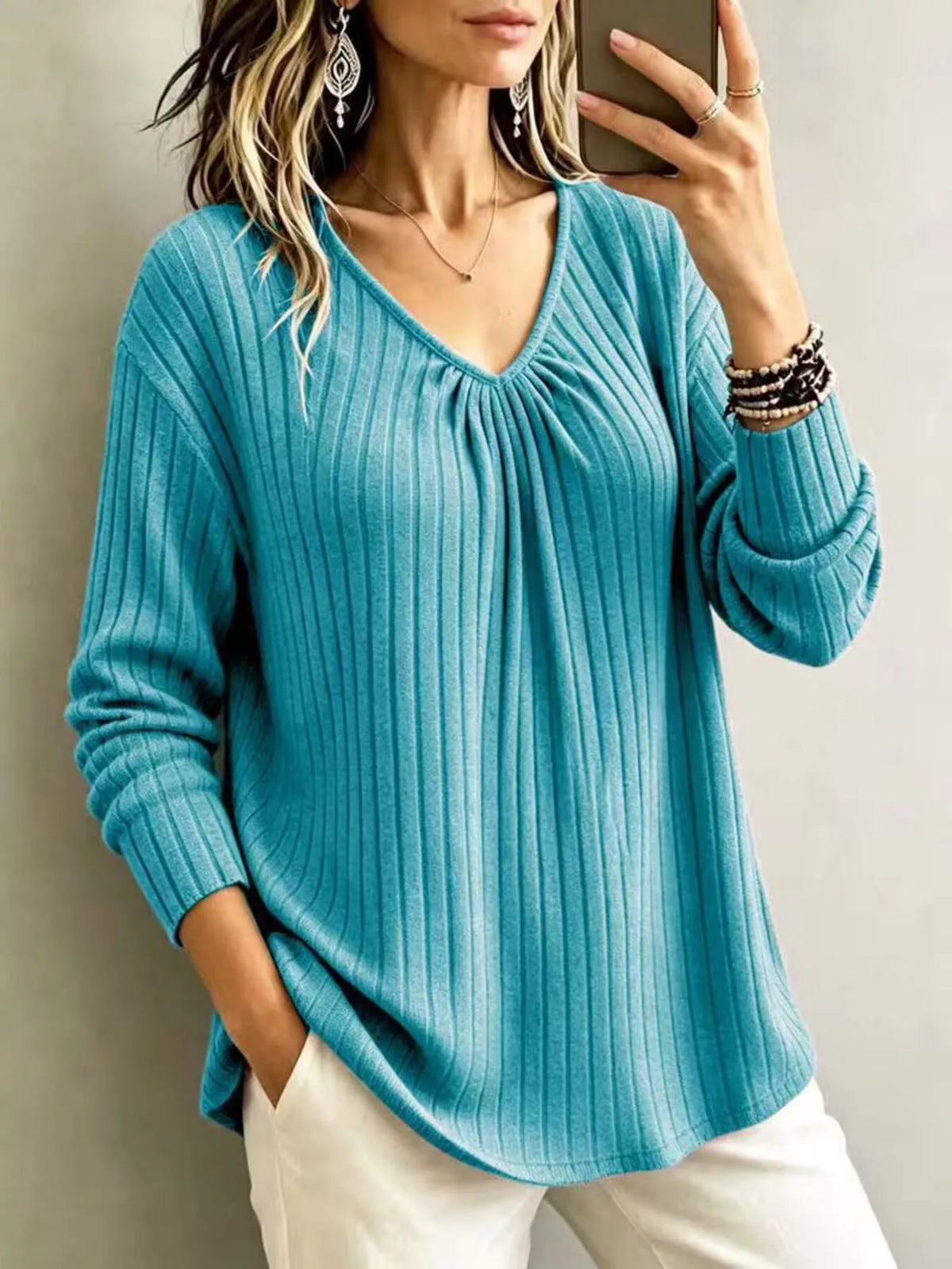T-shirt côtelé à col V et manches longues pour femme – vue 11