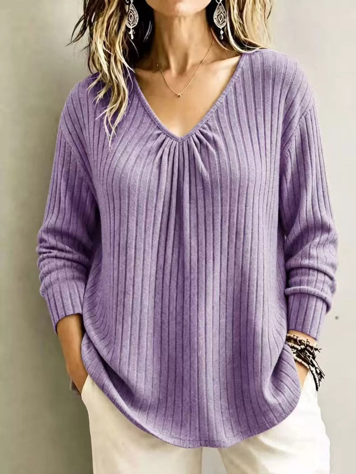 T-shirt côtelé à col V et manches longues pour femme – vue 13