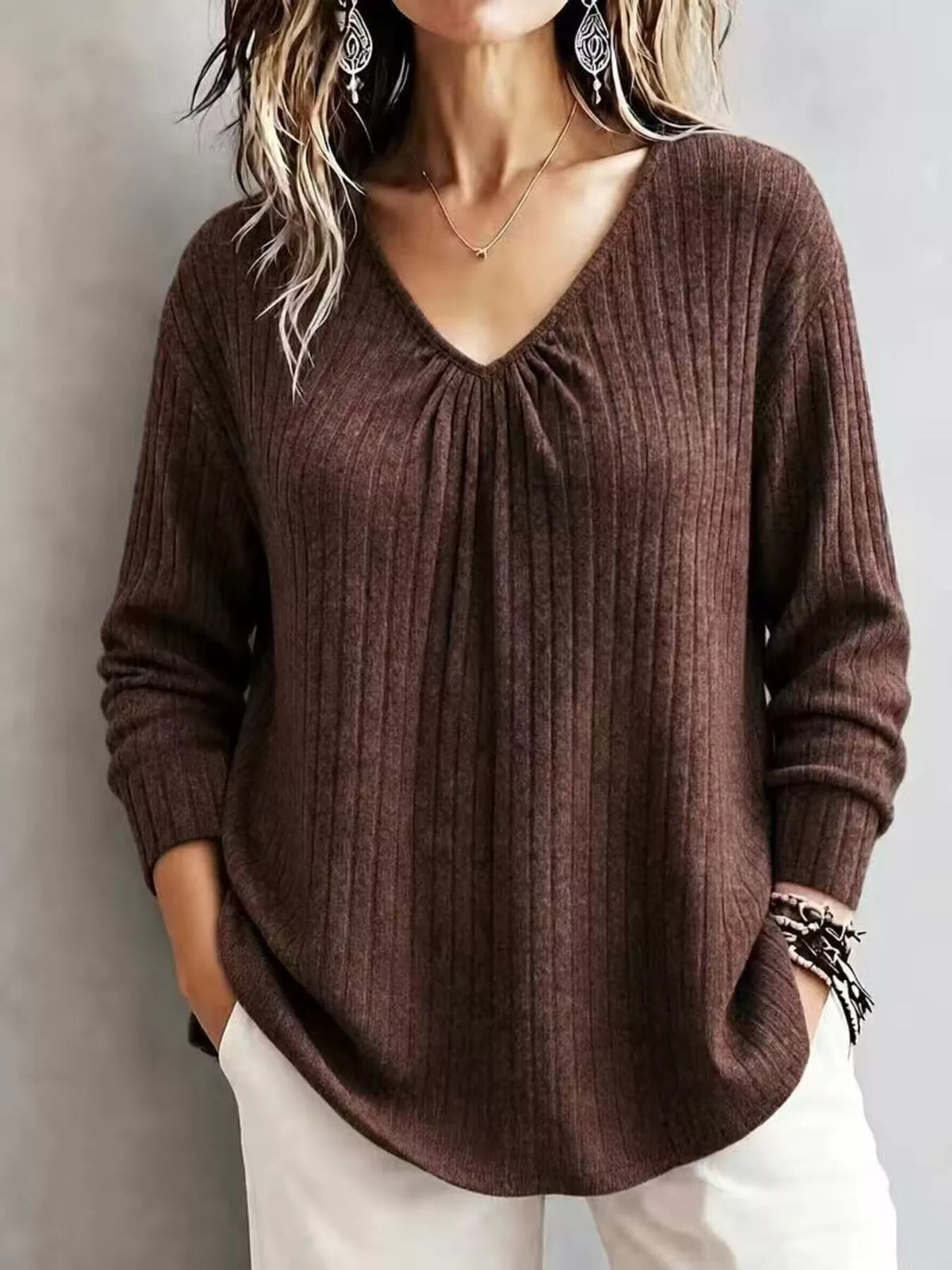 T-shirt côtelé à col V et manches longues pour femme – vue 7